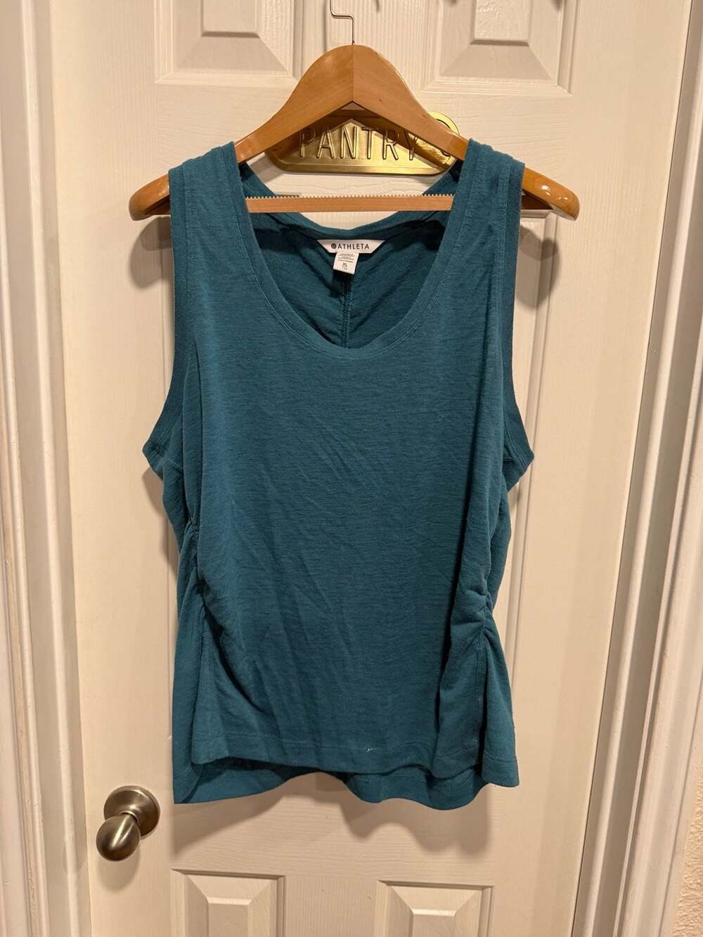 Athleta Women’s XL Teal Ruched Sleeveless Tank Top Scoop Neck Relaxed Fit